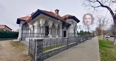 Casă Central