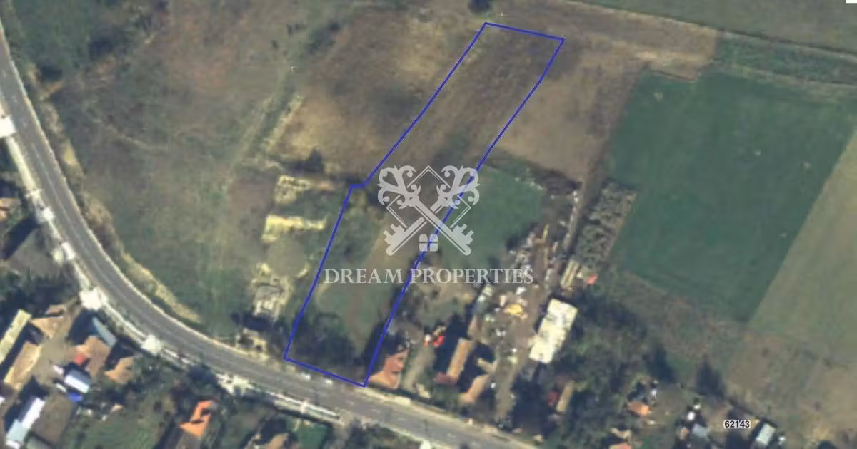 Teren Construcții intravilan de vânzare de 3786 mp, în Gădălin
