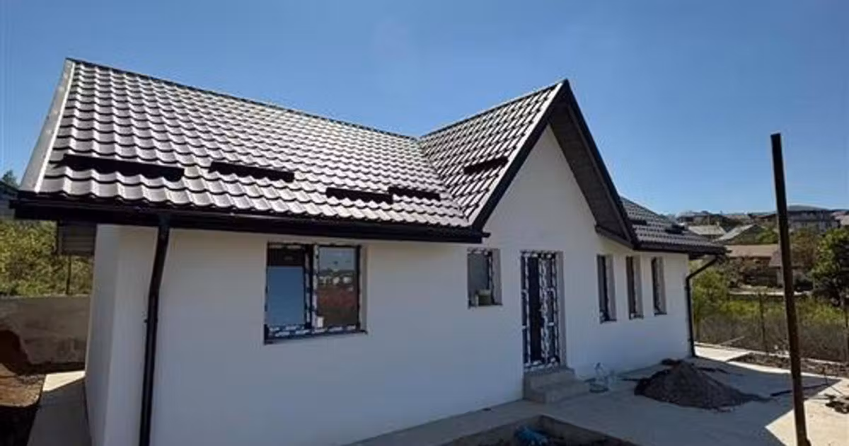 Casă de vânzare cu 3 camere în zona Bucium, Iași