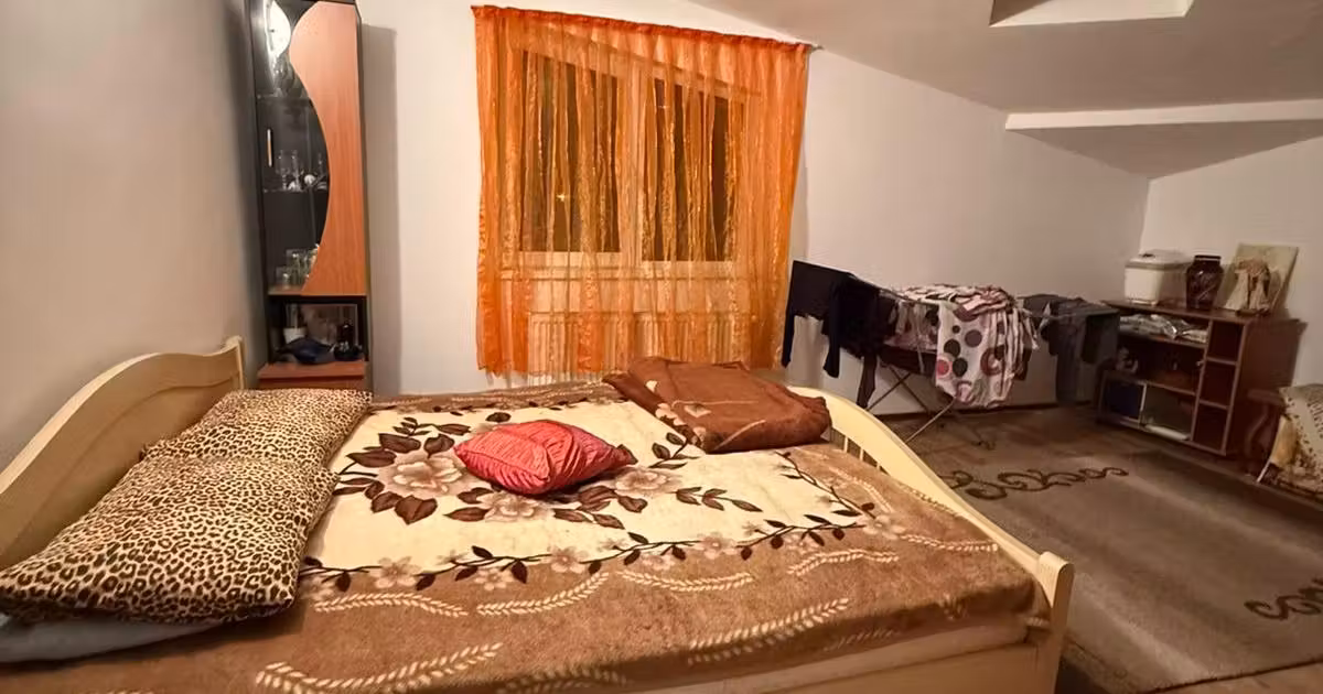 Apartament de vânzare cu 3 camere în zona Plopilor, Cluj-Napoca
