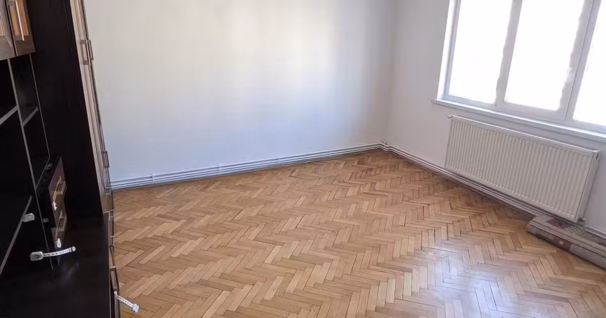 Apartament de vânzare cu 3 camere în zona Mărăști, Cluj-Napoca