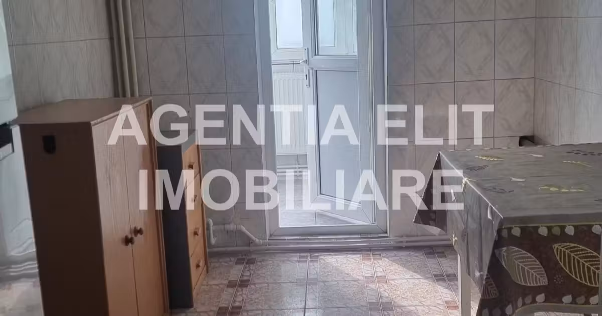 Apartament de vânzare cu 2 camere, mobilat în zona Central, Botoșani