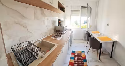 Apartament Titan