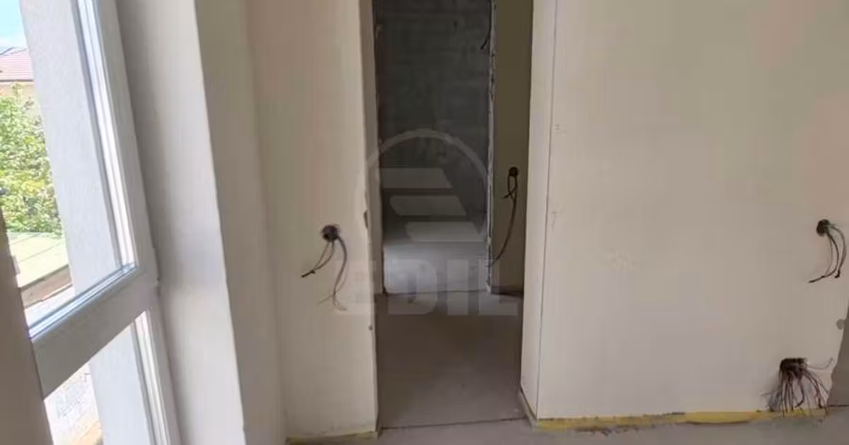 Duplex de vânzare cu 4 camere în Florești