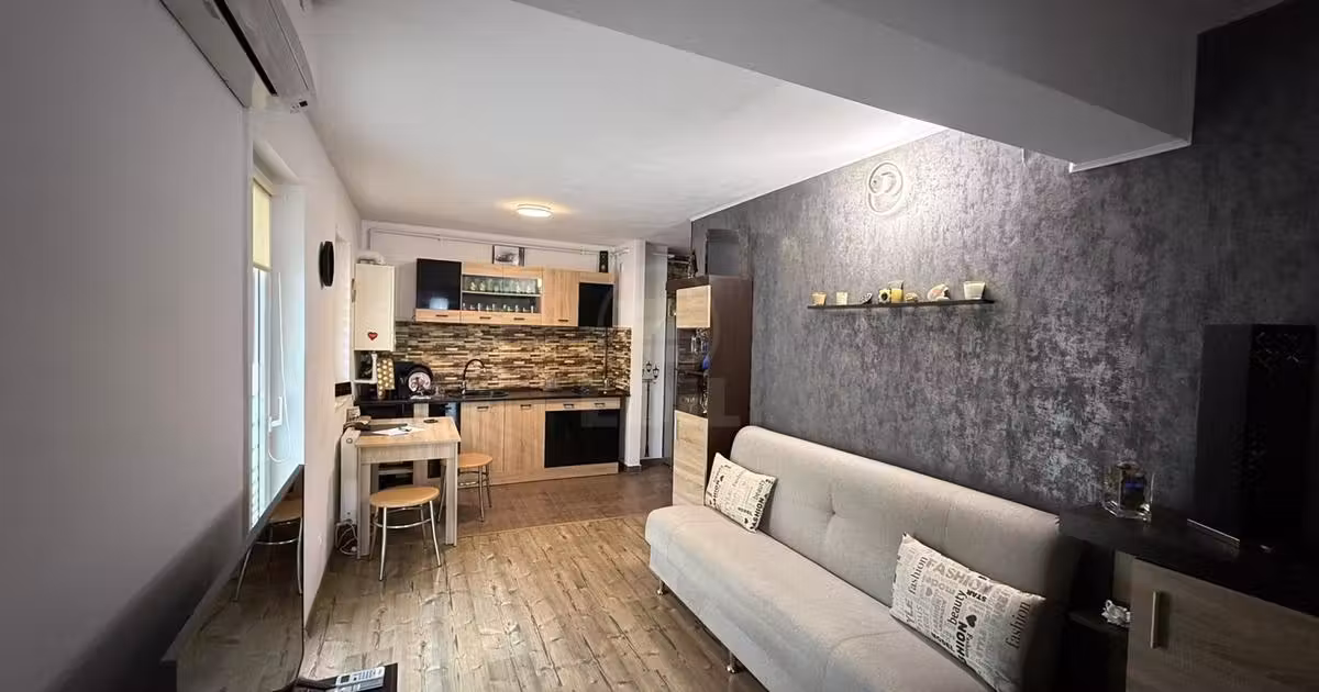 Apartament de vânzare cu 2 camere, mobilat în Florești
