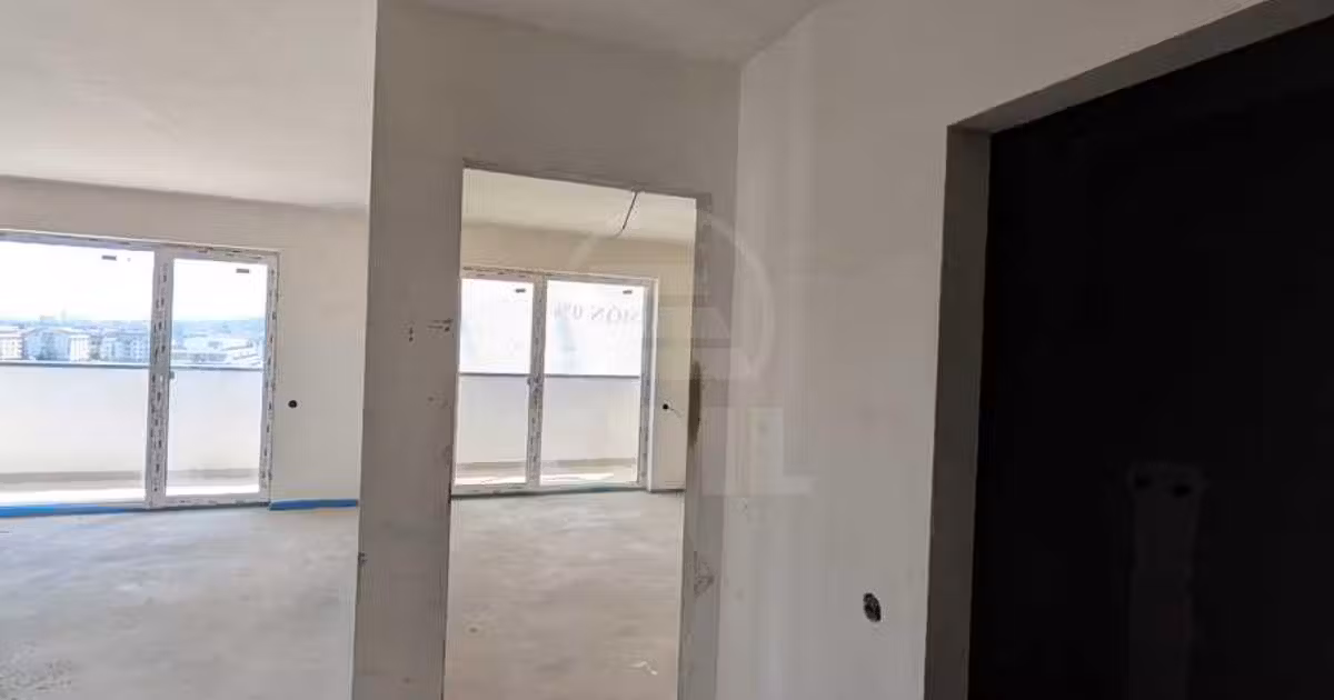 Apartament de vânzare cu 3 camere în Florești