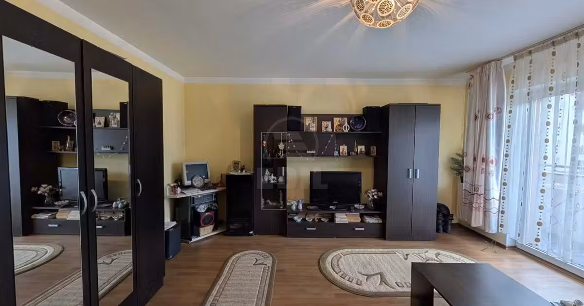 Garsonieră de vânzare în Florești