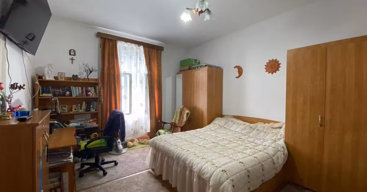 Apartament de vânzare cu 4 camere în zona Orașul de Jos, Sibiu
