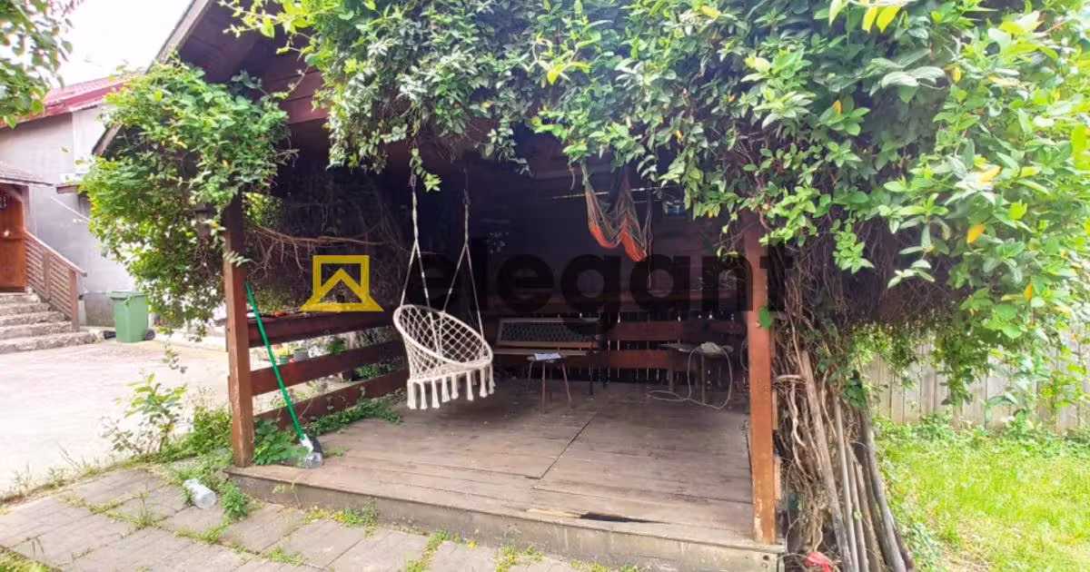Casă individuală de vânzare cu 2 camere, mobilată în zona Periferie, Craiova