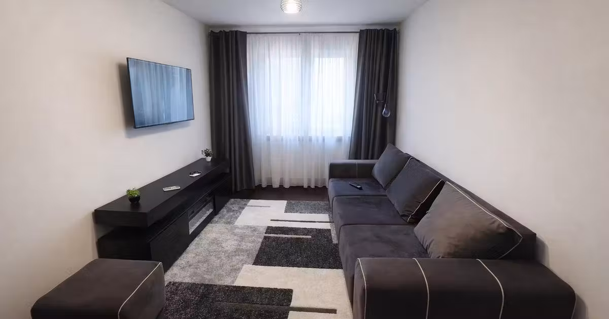 Apartament de vânzare cu 2 camere, mobilat în zona Podu Roș, Iași