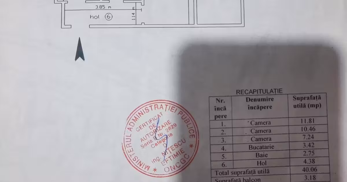 Apartament de vânzare cu 3 camere, mobilat în zona Tătărași, Iași