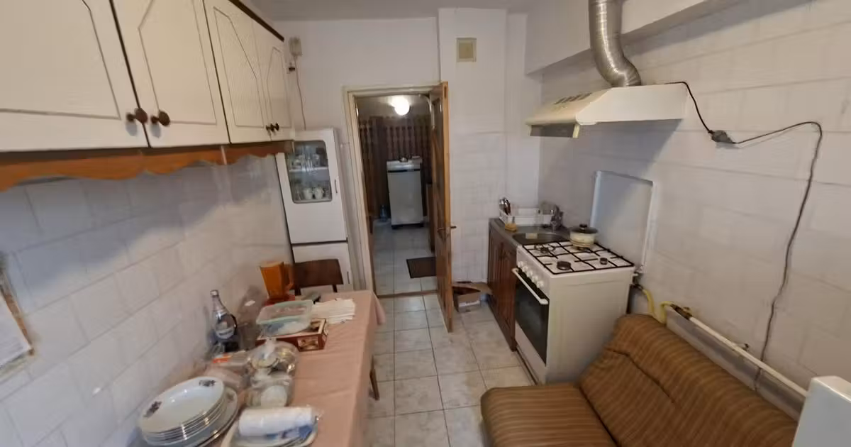 Apartament de vânzare cu 3 camere în zona Gară, Iași