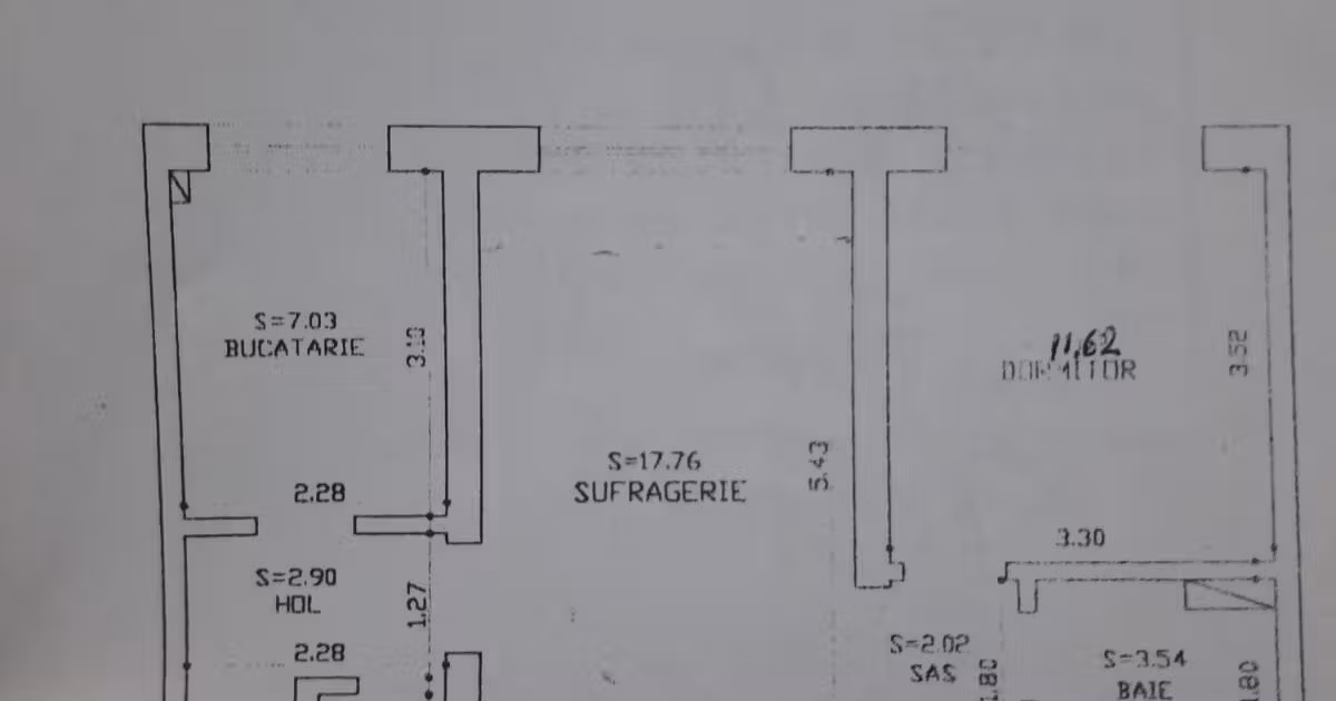 Apartament de vânzare cu 2 camere, mobilat în zona Podu Roș, Iași