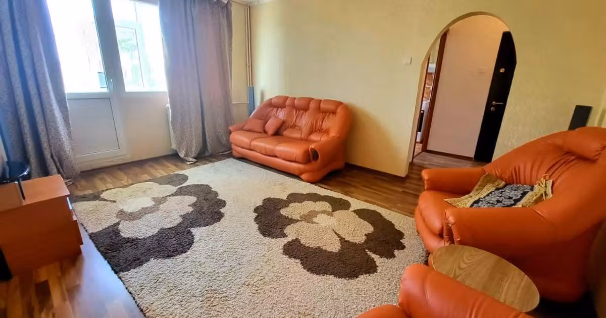 Apartament de vânzare cu 2 camere, mobilat în zona Podu Roș, Iași