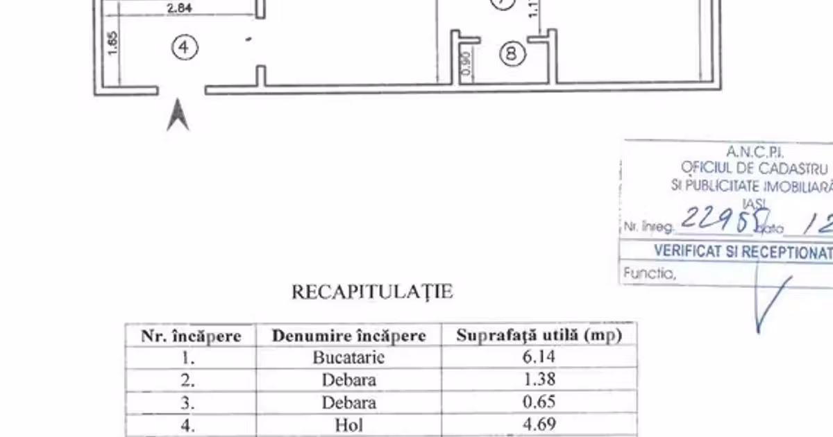 Apartament de vânzare cu 2 camere în zona Podu Roș, Iași