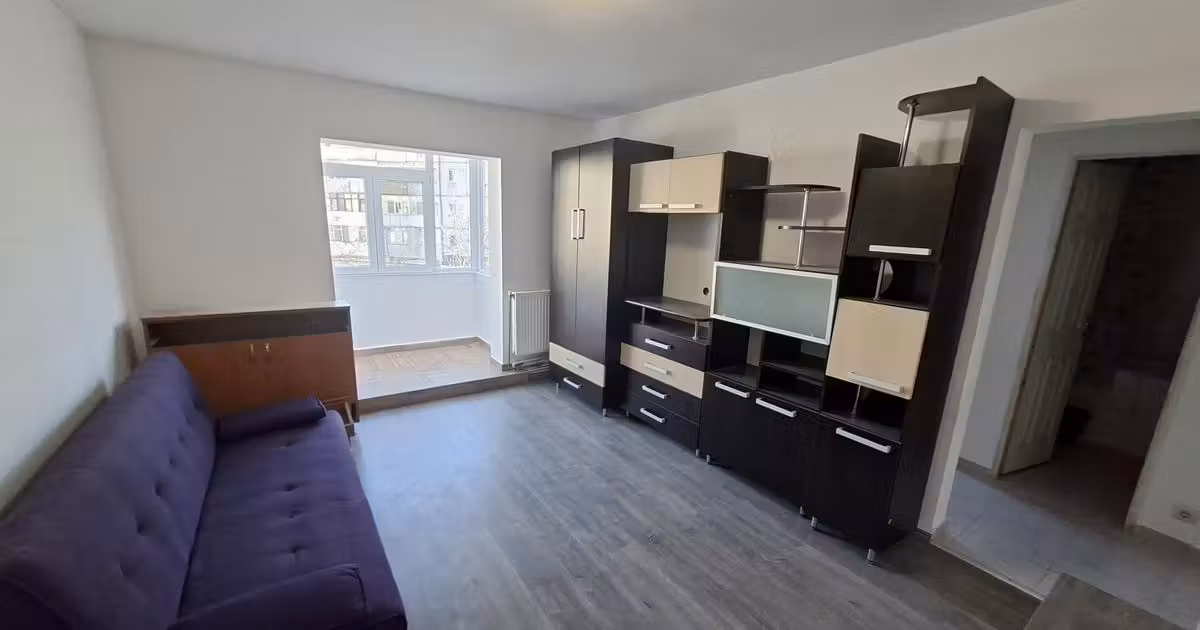 Apartament de vânzare cu 2 camere, mobilat în zona Baza 3, Iași