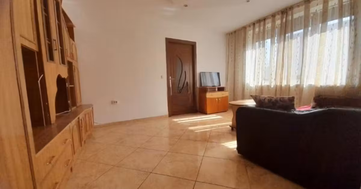 Apartament de vânzare cu 2 camere, mobilat în zona Tudor Vladimirescu, Iași