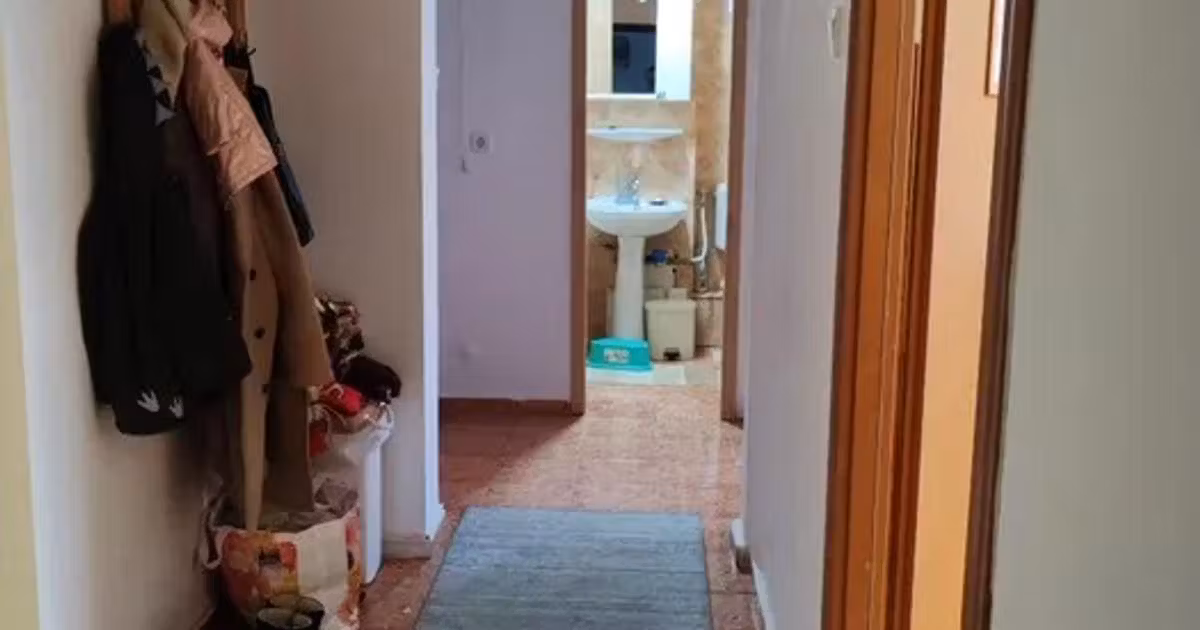 Apartament de vânzare cu 2 camere, mobilat în zona Dacia, Iași