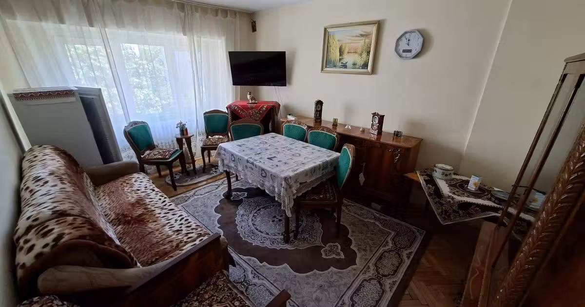 Apartament de vânzare cu 3 camere în zona Păcurari, Iași