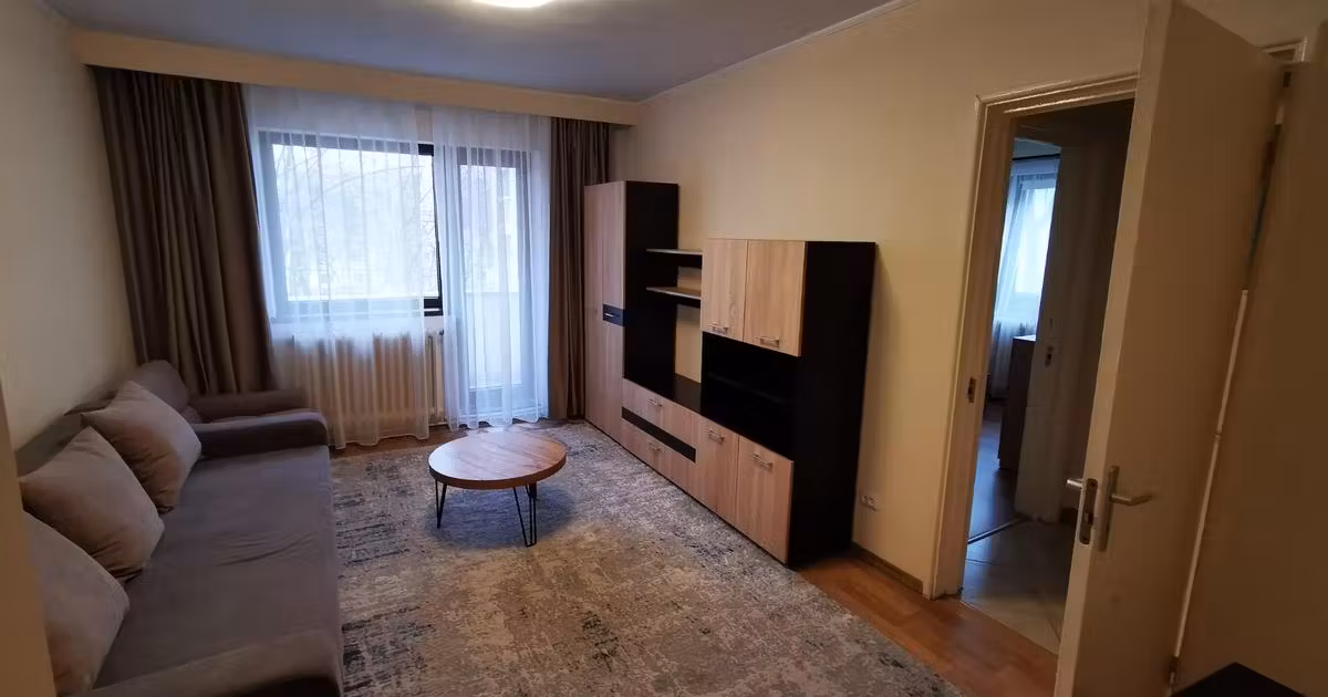 Apartament de vânzare cu 2 camere, mobilat în zona Tătărași, Iași