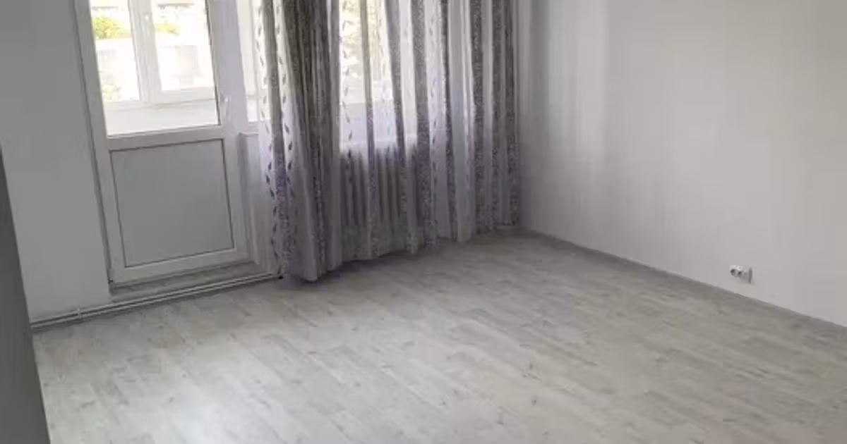 Apartament de vânzare cu 3 camere, mobilat în zona Frumoasa, Iași