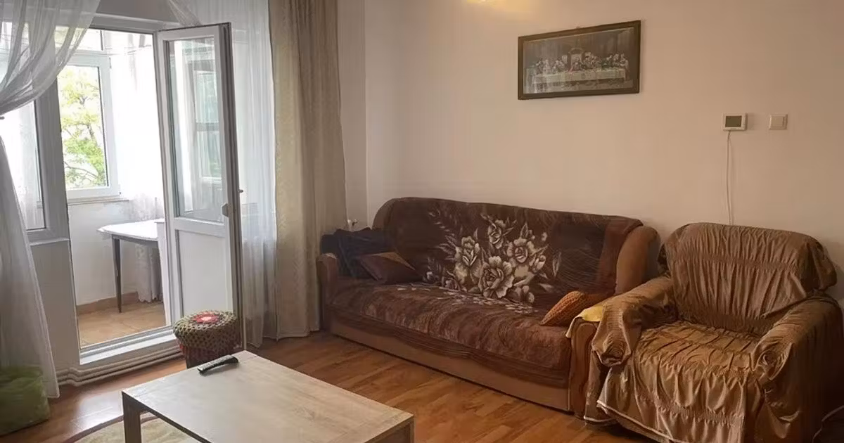 Apartament de vânzare cu 3 camere în zona Zimbru, Iași
