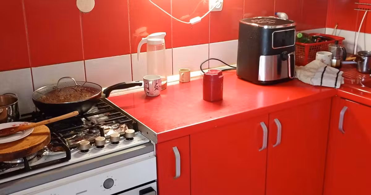 Apartament de vânzare cu 3 camere, mobilat în zona Canta, Iași