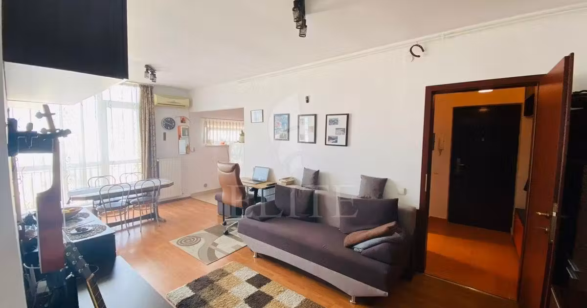 Apartament de vânzare cu 2 camere, mobilat în zona Central, Cluj-Napoca