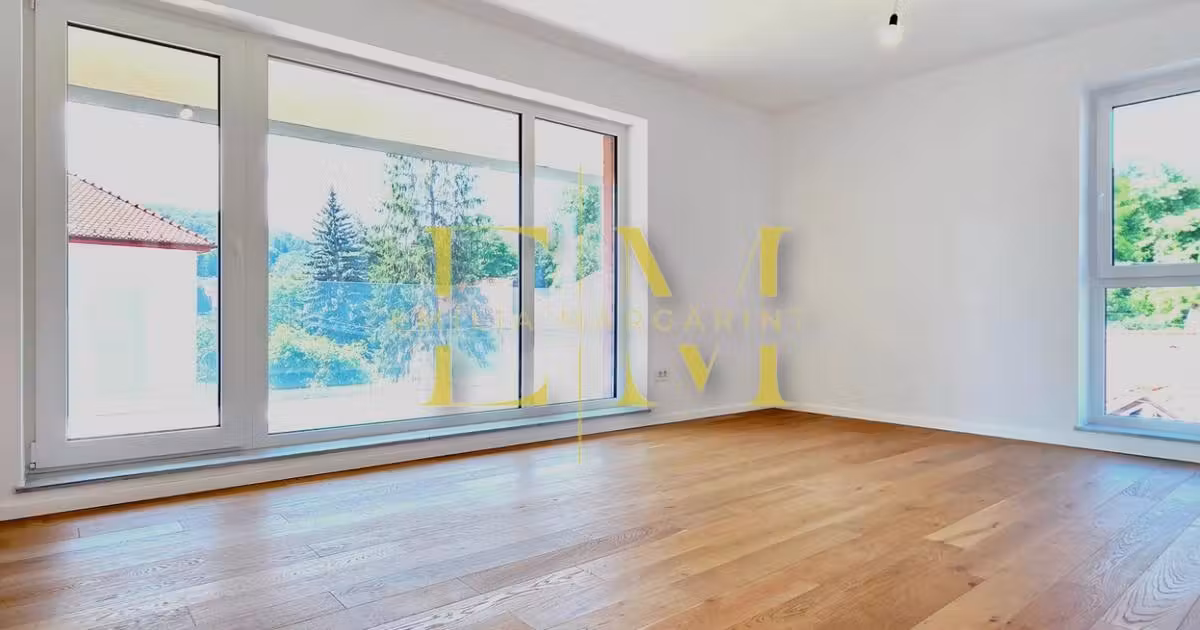 Apartament de vânzare cu 3 camere în zona Bartolomeu, Brașov