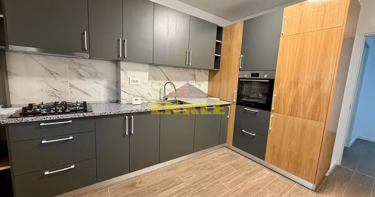 Apartament de vânzare cu 2 camere în zona Nord-Est, Botoșani