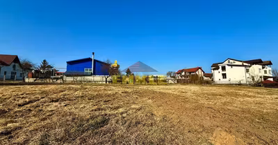 Teren Central