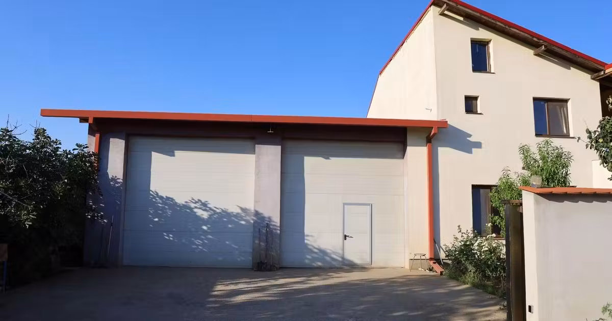 Casă individuală de vânzare cu 4 camere în Voluntari
