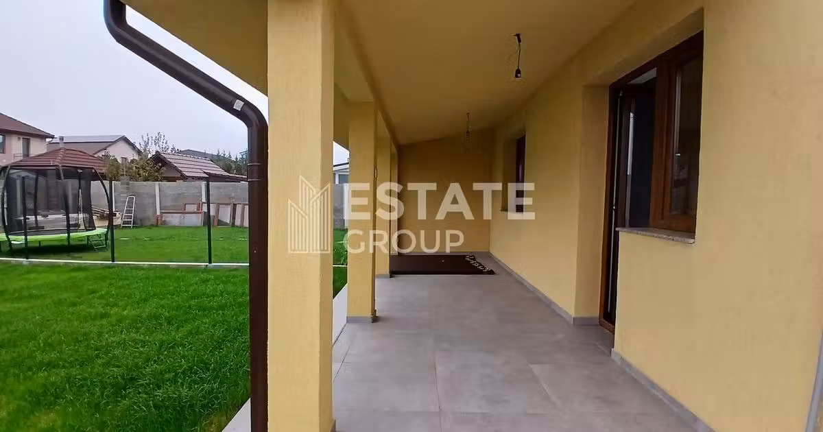 Duplex de vânzare cu 5 camere în Dumbrăvița