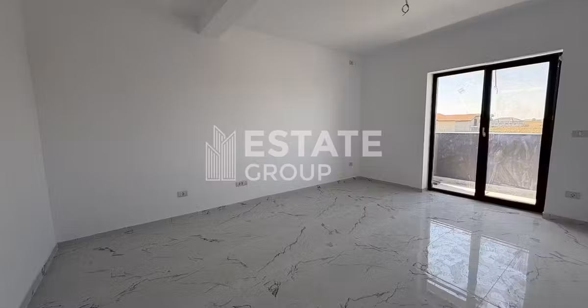 Apartament de vânzare cu 3 camere în Giroc
