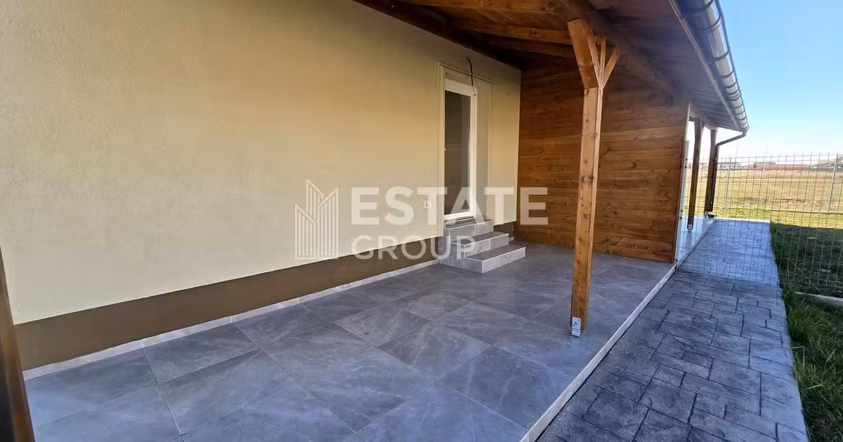 Duplex de vânzare cu 4 camere în Moșnița Nouă