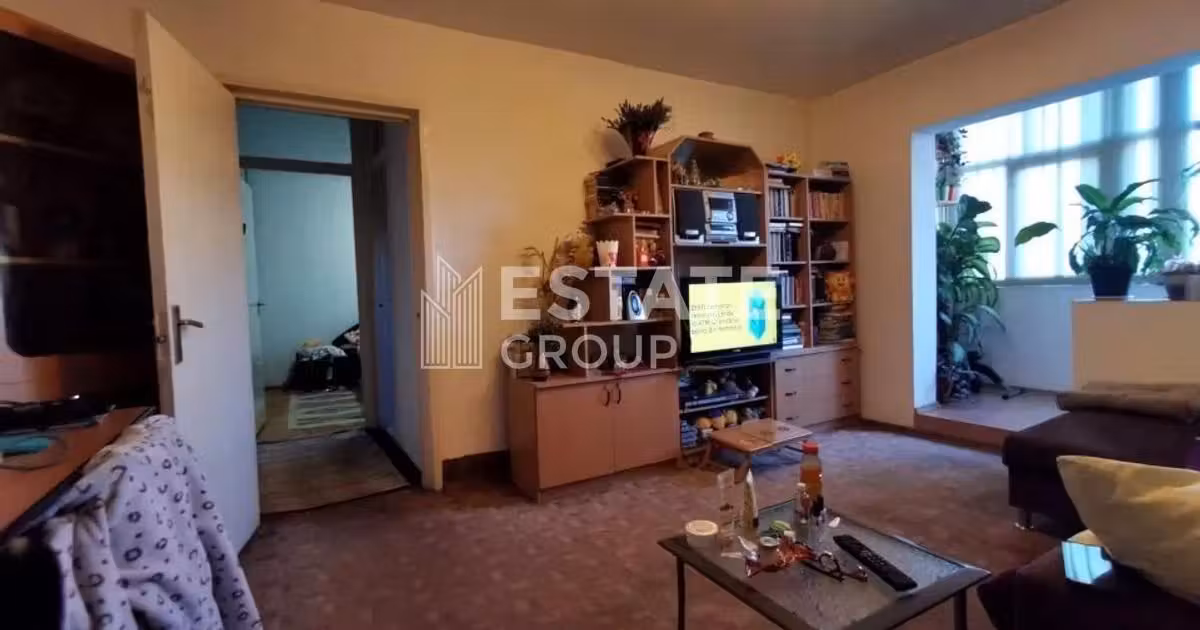 Apartament de vânzare cu 3 camere, mobilat în zona Dâmbovița, Timișoara