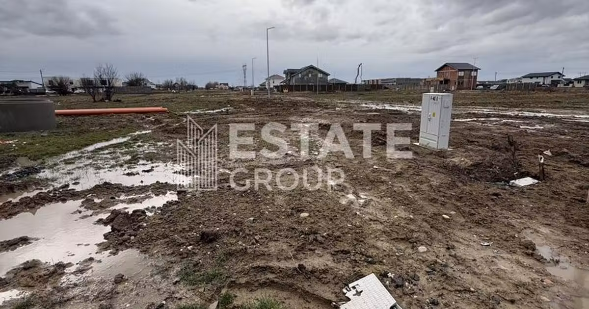 Teren Construcții intravilan de vânzare de 650 mp, în Moșnița Nouă