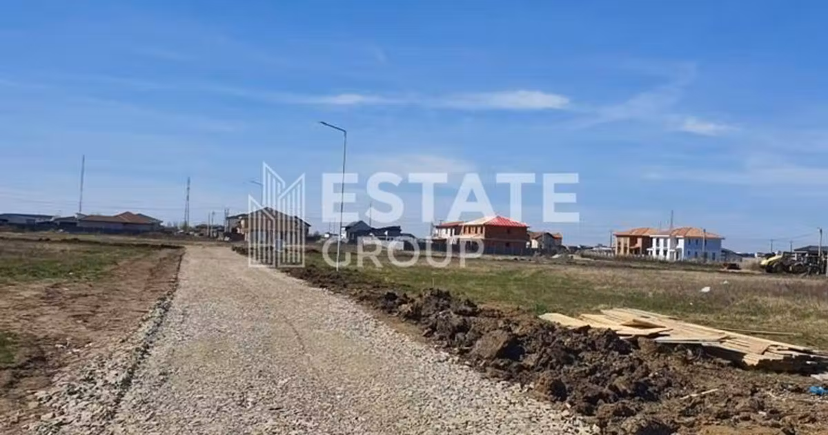 Teren Construcții intravilan de vânzare de 667 mp, în Moșnița Nouă