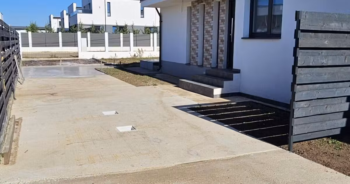 Duplex de vânzare cu 3 camere în Tunari