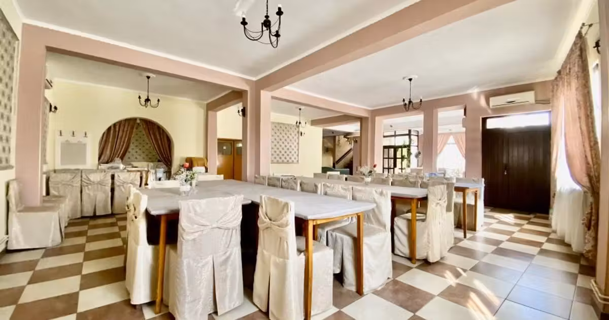 Spațiu comercial de vânzare 547 mp în zona Central, Târgoviște