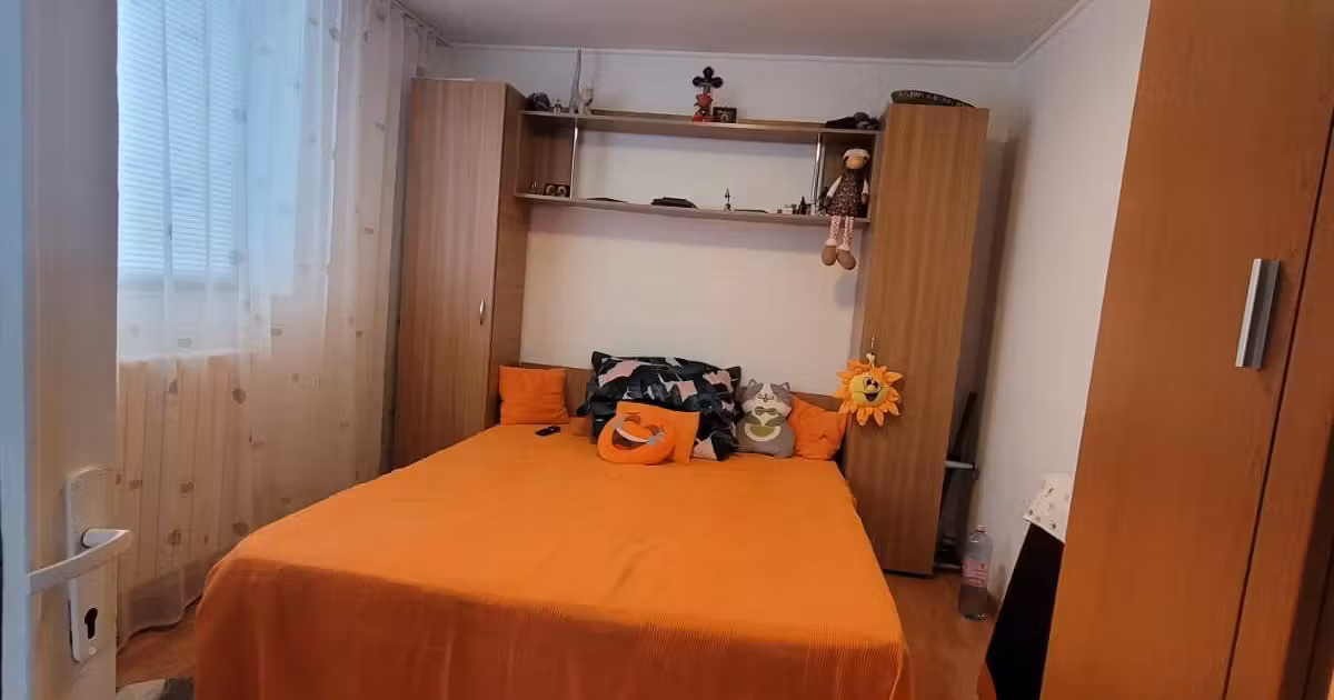 Casă individuală de vânzare cu 3 camere în Valu lui Traian