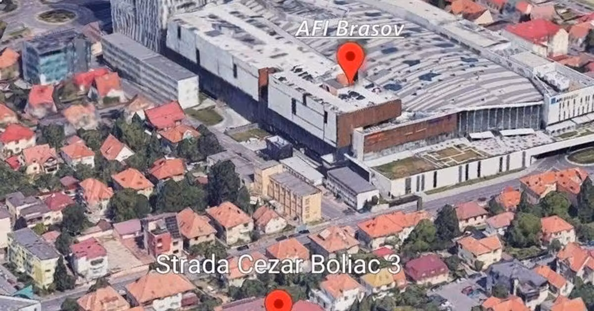 Casă individuală de vânzare cu 3 camere în zona Central, Brașov