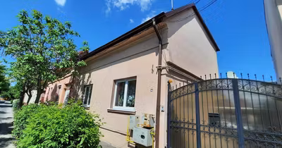 Casă Central