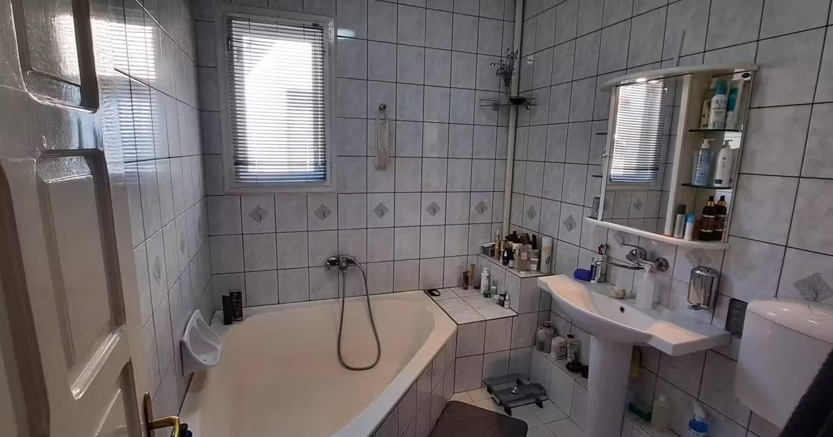 Casă individuală de vânzare cu 5 camere în Sântana de Mureș