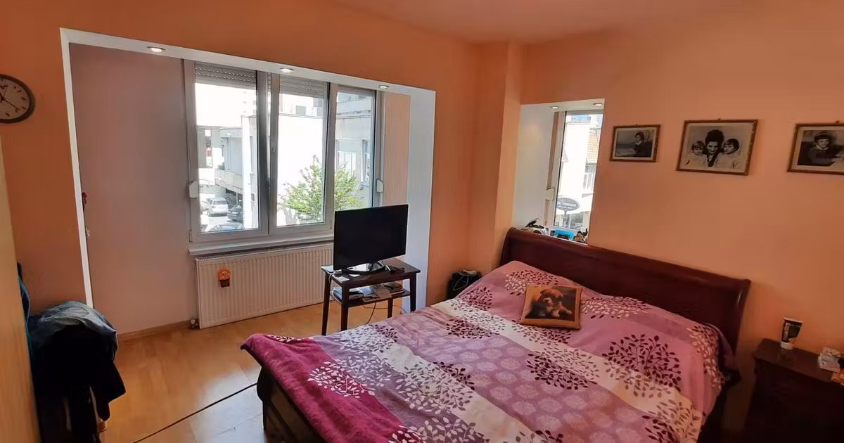 Apartament de vânzare cu 4 camere în zona Ultracentral, Târgu Mureș