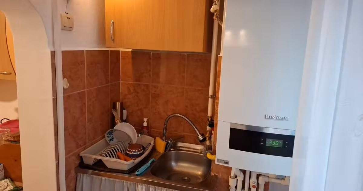 Apartament de vânzare cu 2 camere, mobilat în zona Poarta 6, Constanța