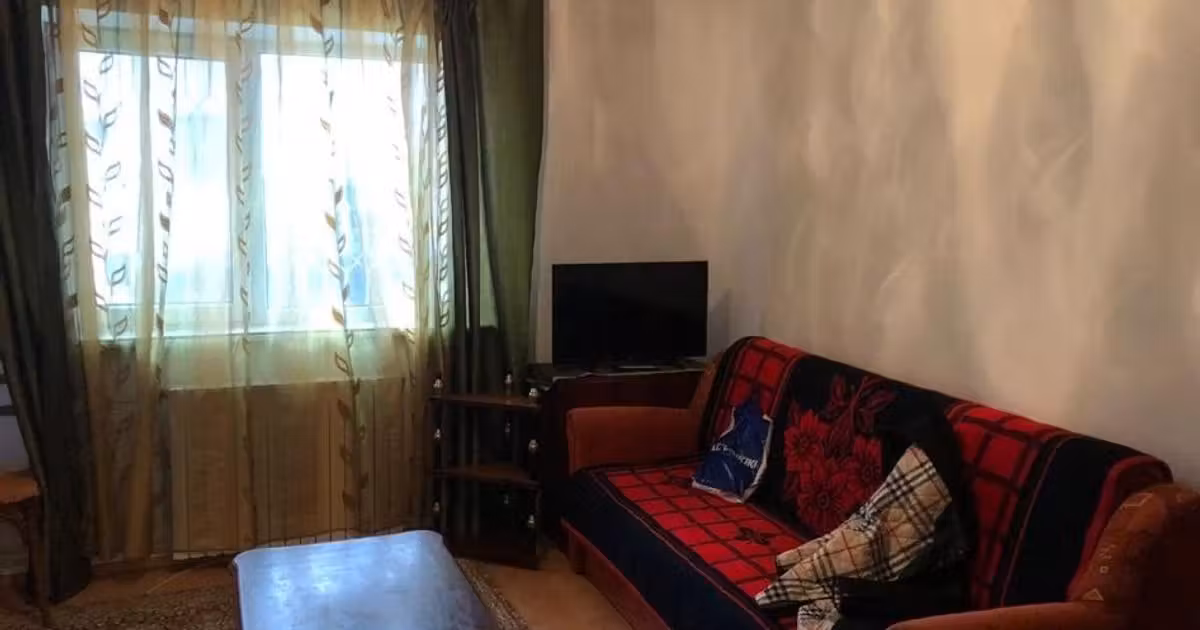 Casă de vânzare cu 2 camere în zona Ultracentral, Constanța