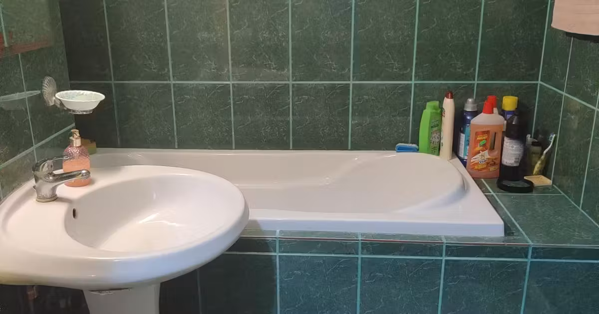 Apartament de vânzare cu 2 camere în zona Tomis III, Constanța