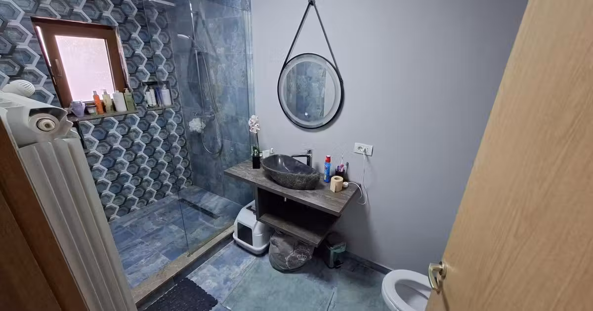 Casă de vânzare cu 6 camere în Eforie Nord