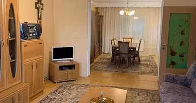 Casă Peninsulă